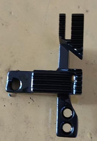 GRIFFE MACHINE COUETTE RAZEUSE