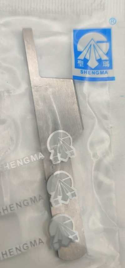 LAME MACHINE COUETTE RAZEUSE