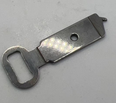 POSE BOUTON GARDE AIGUILLE JUKI 373