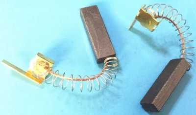 CHARBON MOTEUR HFAFA